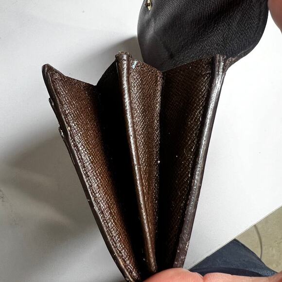 Authentic Louis Vuitton Damier Sarah Wallet - Picture 10 of 10